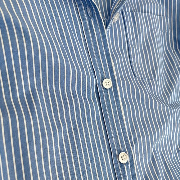 American Eagle Outfitters Button Down Shirt, Blue with White Stripes, Size 6 - Picture 5 of 7